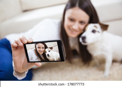  8,994 Selfie with pet Images, Stock Photos & Vectors | Shutterstock