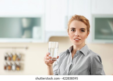 144,500 Woman drinking in kitchen Images, Stock Photos & Vectors ...