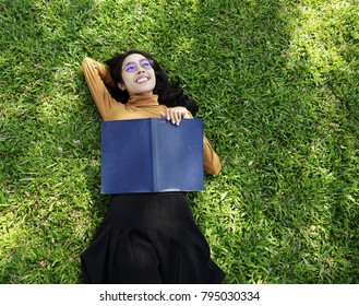 10,263 Teenage Girl Lying Reading Images, Stock Photos & Vectors 