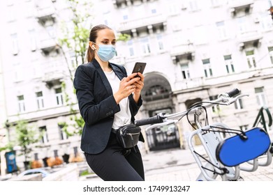 女性 スーツ 自転車 の写真素材 画像 写真 Shutterstock