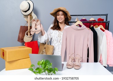 Young Woman Selling Clothes And Accessories Online Live Streaming, Business Online E-commerce At Home