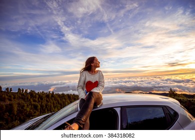 15,507 People Sitting On Roof Images, Stock Photos & Vectors | Shutterstock