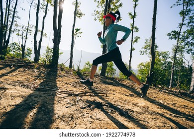 23,271 Mountain marathon Images, Stock Photos & Vectors | Shutterstock
