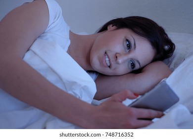 セクスティング High Res Stock Images Shutterstock