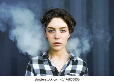 school girl smoke3