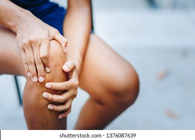 Young Women Knee Ache, Healthcare Concept