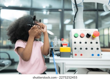 Youngsters utilizing the hand robot technology are having fun learning the electronic circuit board of hand robot technology, which is one of the STEM courses.