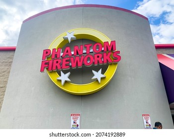 Youngstown, Ohio, USA - July 1, 2021: Storefront Of Phantom Fireworks. The Phantom Brand Makes The Fireworks For Sale Prior To The Fourth Of July, Independence Day Celebration