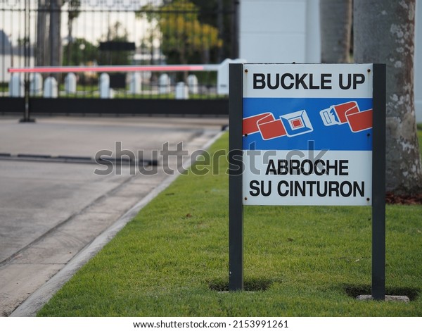For your safety please\
buckle up, sign
