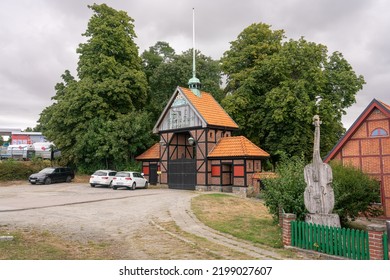 Ystad, Sweden - 6 Sep, 2022: Entrance To The Peoples Park In A Small Town