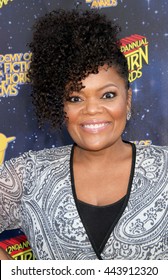 Yvette Nicole Brown Arrives At The 42nd Annual Saturn Awards On Wednesday, June 22, 2016 At The Castaway Restaurant In Burbank, CA.