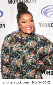 Yvette Nicole Brown Attends 