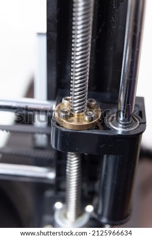 z axis on 3d printer. 3d printer parts