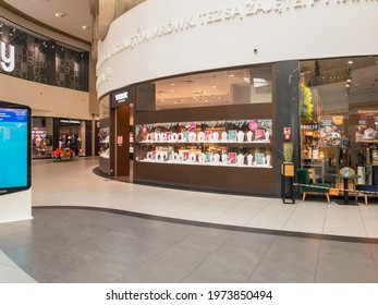 Zabrze. Poland 8 Maj 2021. Shopping mall interior in Platan City Center. People shopping in modern commercial mall center. Interior of retail centre store in soft focus. For background use