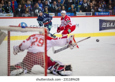 ZAGREB, CROATIA - NOVEMBER 16, 2014: KHL League - Medvescak Zagreb VS Vityaz Podolsk. ANDERSON Matt (29) And GREBESHKOV Denis (37) Looking Towards Goal.