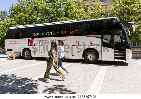 Zamora, España - 27 de\
Junio de 2022 - Person waiting to access the bus of the \