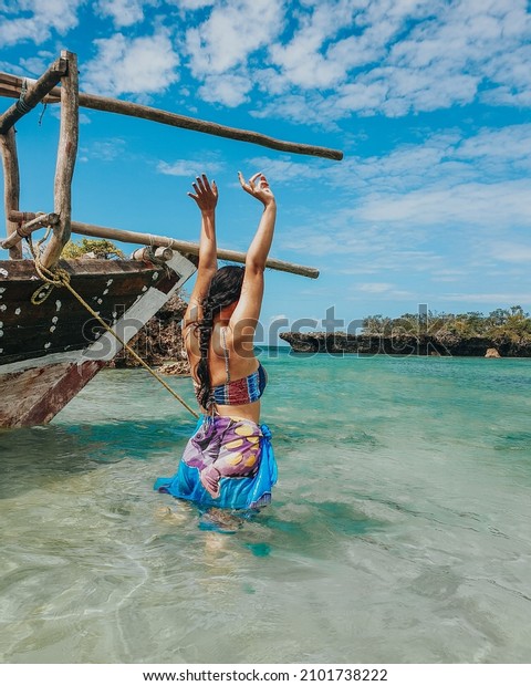 4 058件の「zanzibar Girl」の画像、写真素材、ベクター画像 Shutterstock