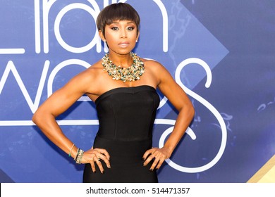 Zee James Attends The 2016 Soul Train Awards In Las Vegas, Nevada At The New Orleans Arena November 6, 2016 