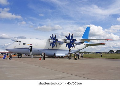 132 Antonov an 70 Images, Stock Photos & Vectors | Shutterstock