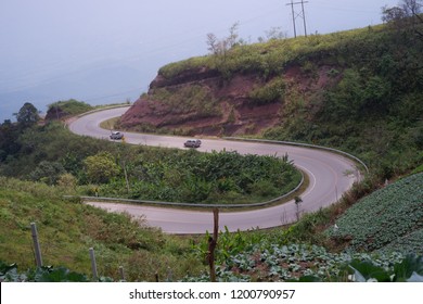 Zigzag Road In Phutabboek Petchabun