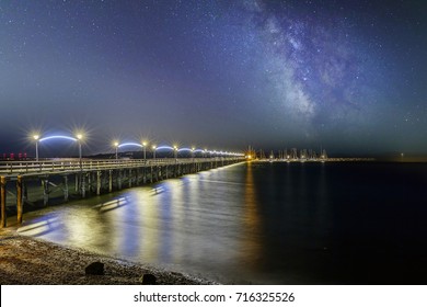 Zigzag way from the beach to the pier, and then to Milky Way