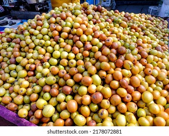 A Ziziphus mauritiana, also known as Ber, Chinee Apple, Jujube, Indian plum and Masau is a tropical fruit tree species belonging to the family Rhamnaceae.