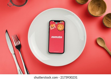 Zomato Food Delivery App On Smartphone Stock Photo 2173930231 ...