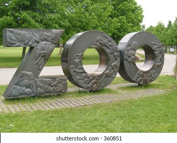 Zoo Sign