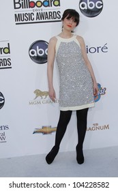 Zooey Deschanel At The 2012 Billboard Music Awards Arrivals, MGM Grand, Las Vegas, NV 05-20-12