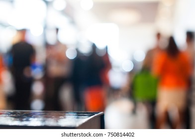 Zoom Background Or A Virtual Background: Abstract Background Of Shopping Mall, Shallow Depth Of Focus Medical Conference Fair Blurred Crowd Bokeh Of Light And Natural Sunlight 