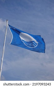 19,006 Blue safety flag Images, Stock Photos & Vectors | Shutterstock