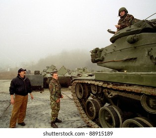 ZUNOVNICA,  BOSNIA, 12 DECEMBER 1997 - Former United States Military Officers, Under Contract From L-3 MPRI,  Train Bosnian And Croatian  Soldiers At A Joint Operations Center In Bosnia.