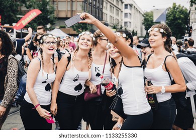 Zurich Switzerland August 12 2017 People Stock Photo 1133255330 ...