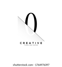 0 (Cero) Diseño de logotipo de números negros con recorte de papel creativo