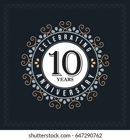 10周年記念デザインテンプレート ベクター画像とイラスト お祝い記念のロゴ 古典的なビンテージスタイル のベクター画像素材 ロイヤリティフリー