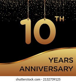 Décimo aniversario, diseño vectorial para la celebración del aniversario con color dorado sobre fondo negro, diseño simple y de lujo. plantilla de vector de logotipo