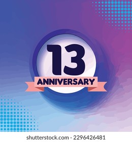 13 años de celebración círculo vectorial con fondo azul y lila