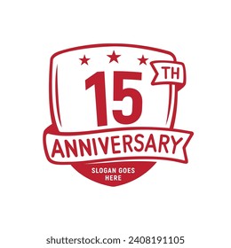 Plantilla de diseño de escudo de celebración de 15 años. Logo del 15 aniversario. Vector e ilustración.