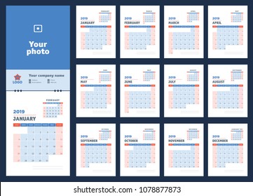 2019 calendar planning. Blue color template. Week starts on Sunday