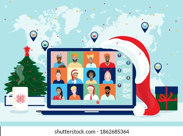 2021 Feliz Año Nuevo, Feliz Navidad, reunión del equipo de negocios virtual, grupo diverso de estudiantes en la fiesta en línea x-mas, celebrando desde casa. Pantalla portátil, árbol de abetos, caja de regalo, Santa hat, mapa del mundo