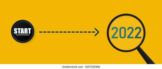 botón de inicio 2022 para enfocar el concepto de negocio. Vidrio amplificador con números de palabra 2022 sobre fondo amarillo.