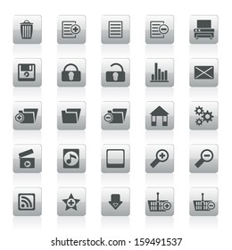 25 Detailed Internet Icons - Vector Icon Set
