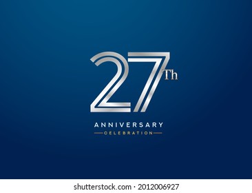 Logotipo de celebración del 27 aniversario con número vinculado color plata aislado en color azul. aniversario vectorial para celebración, tarjeta de invitación y tarjeta de saludo