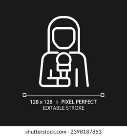 Icono de reportera de noticias en blanco, vector aislado, ilustración de línea delgada que representa el periodismo.