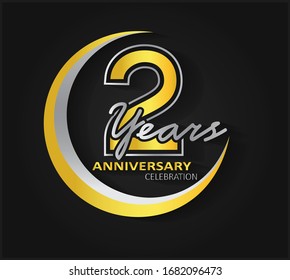 Celebración del 2do aniversario. Logotipo del aniversario con color oro y plata de anillo aislado en fondo negro, diseño vectorial para celebración, tarjeta de invitación y tarjeta de saludo