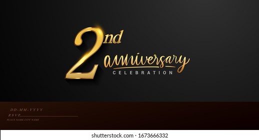 Logotipo de celebración del 2do aniversario con diseño elegante y de color dorado escrito a mano aislado en fondo negro. aniversario vectorial para celebración, tarjeta de invitación y tarjeta de saludo.