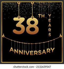 38º aniversario, diseño vectorial para la celebración del aniversario con color dorado sobre fondo negro, diseño simple y de lujo. plantilla de vector de logotipo