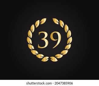 Plantilla de logotipo del anillo del 39° aniversario. Logo Del Aniversario 39 Con Anillo De Oro Aislado En Fondo Negro, Para El Cumpleaños, Aniversario Y Celebración De La Compañía