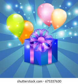 Caja de regalo azul 3D con cinta morada y globos coloridos. El brillante fondo de los rayos abstractos para las celebraciones del Partido.