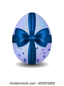 3d isolated vector realistic blue egg with spots on white background. Easter egg decorated with blue ribbon with bow 